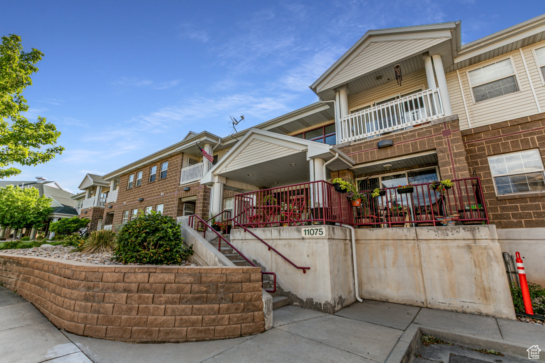 CRESCENT HEIGHTS CONDO - Residential