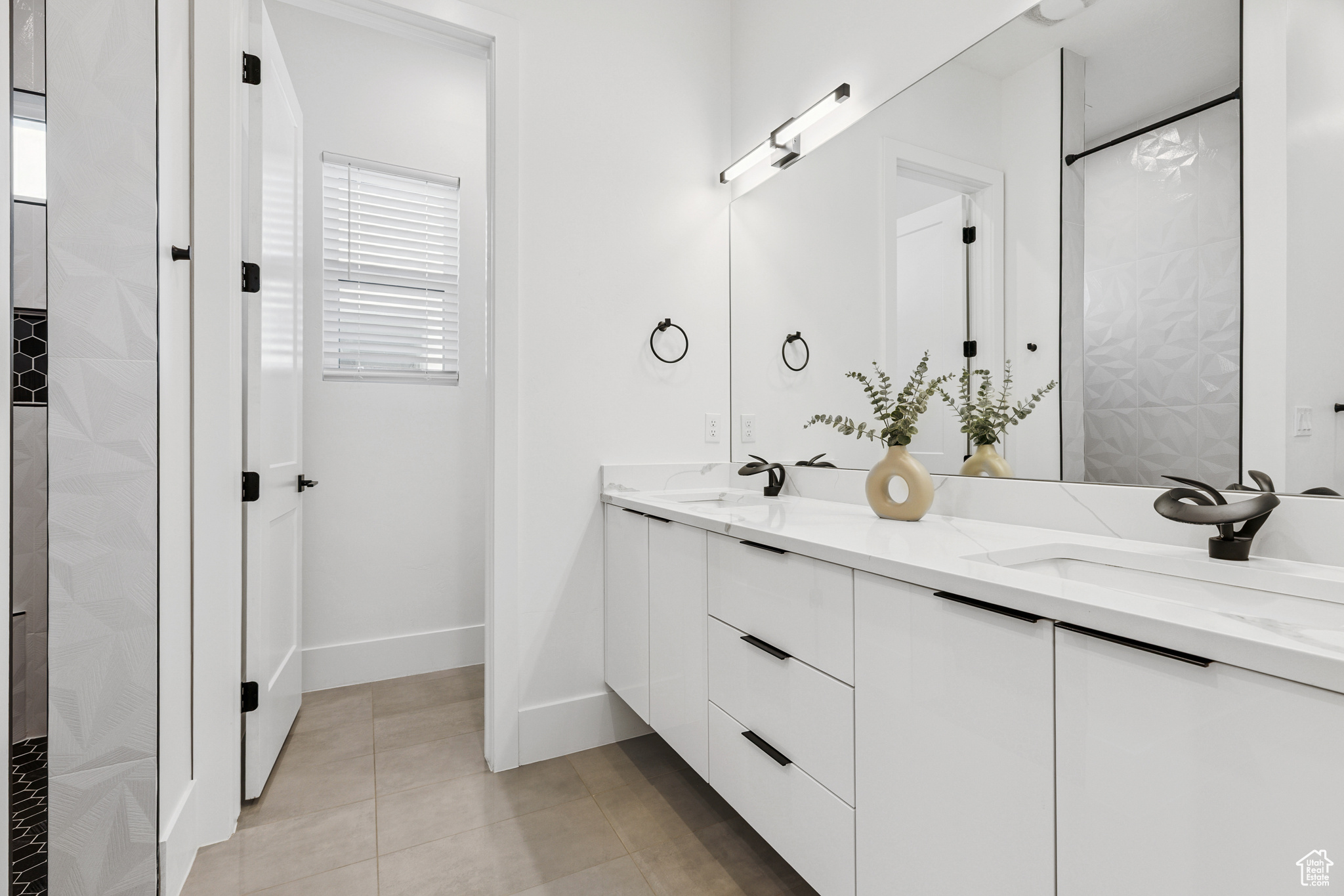 RED MOUNTAIN TERRACE PH 1 - Residential