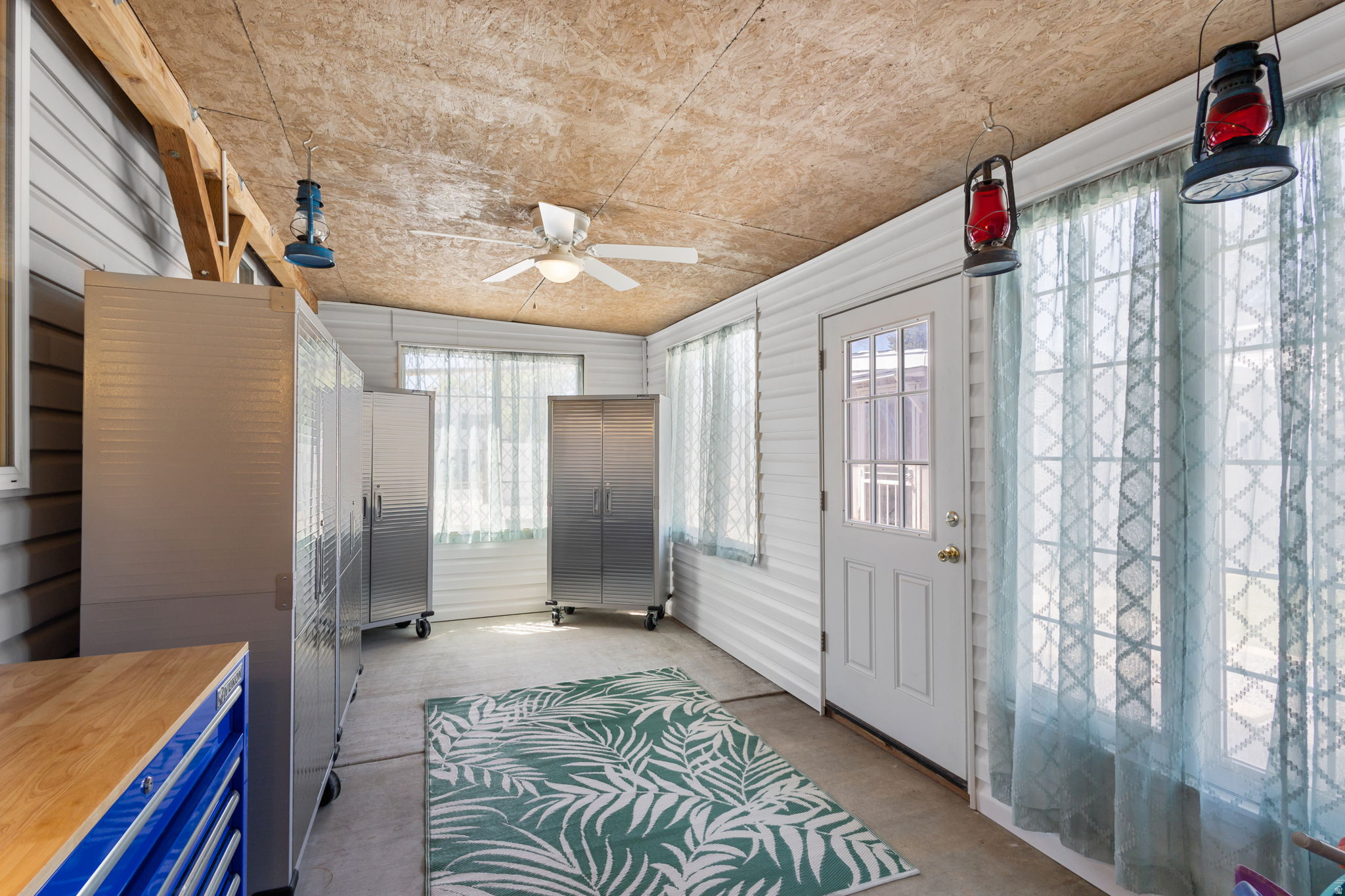 OAKVIEW ESTATES - Residential