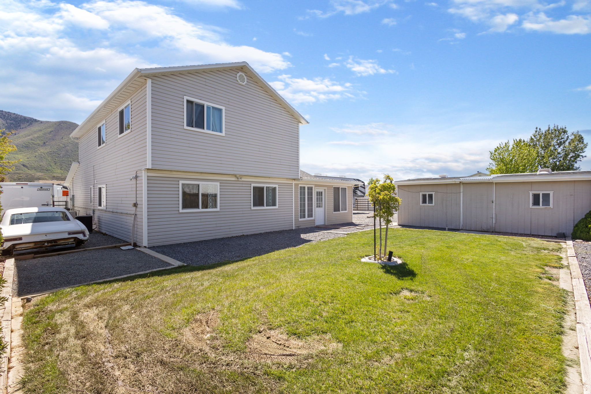 OAKVIEW ESTATES - Residential