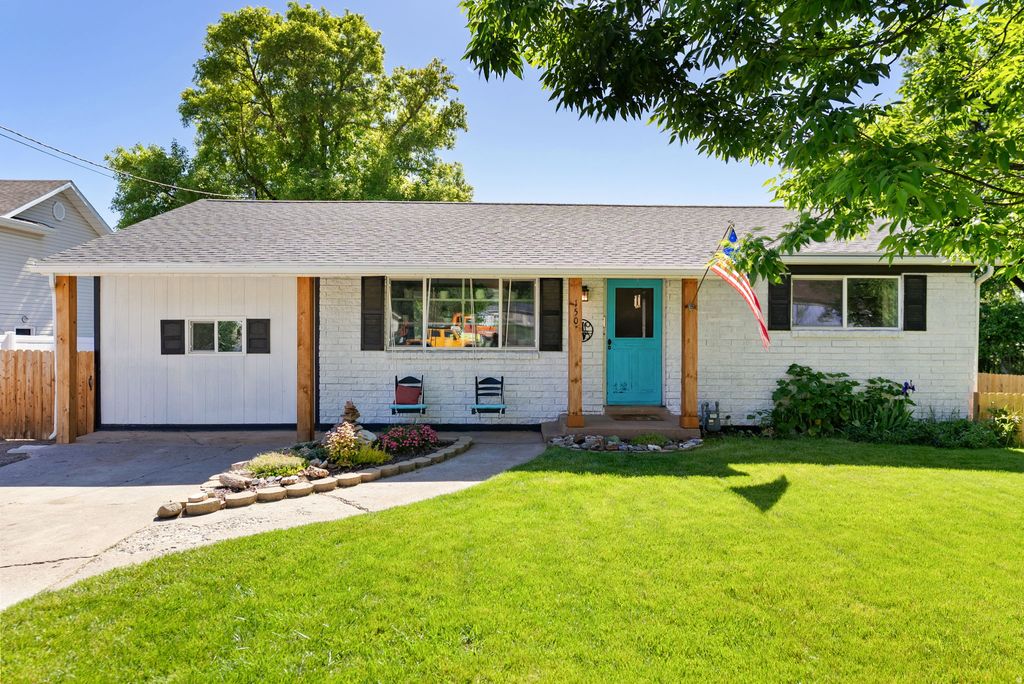Photo of 150 N CENTER ST, Wellsville, UT 84339 (MLS # 2162033)