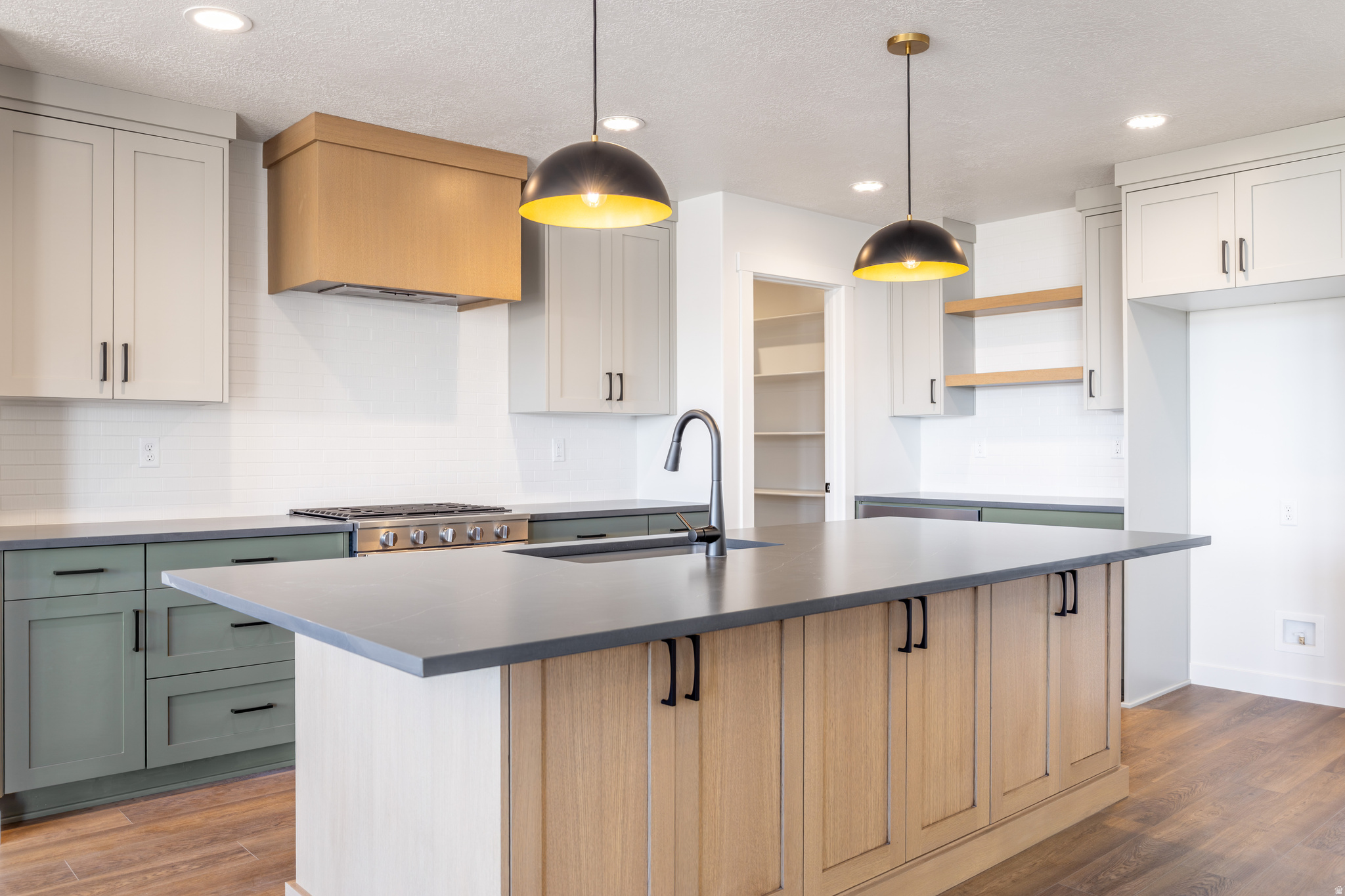 RIVERBEND FARMS - Residential