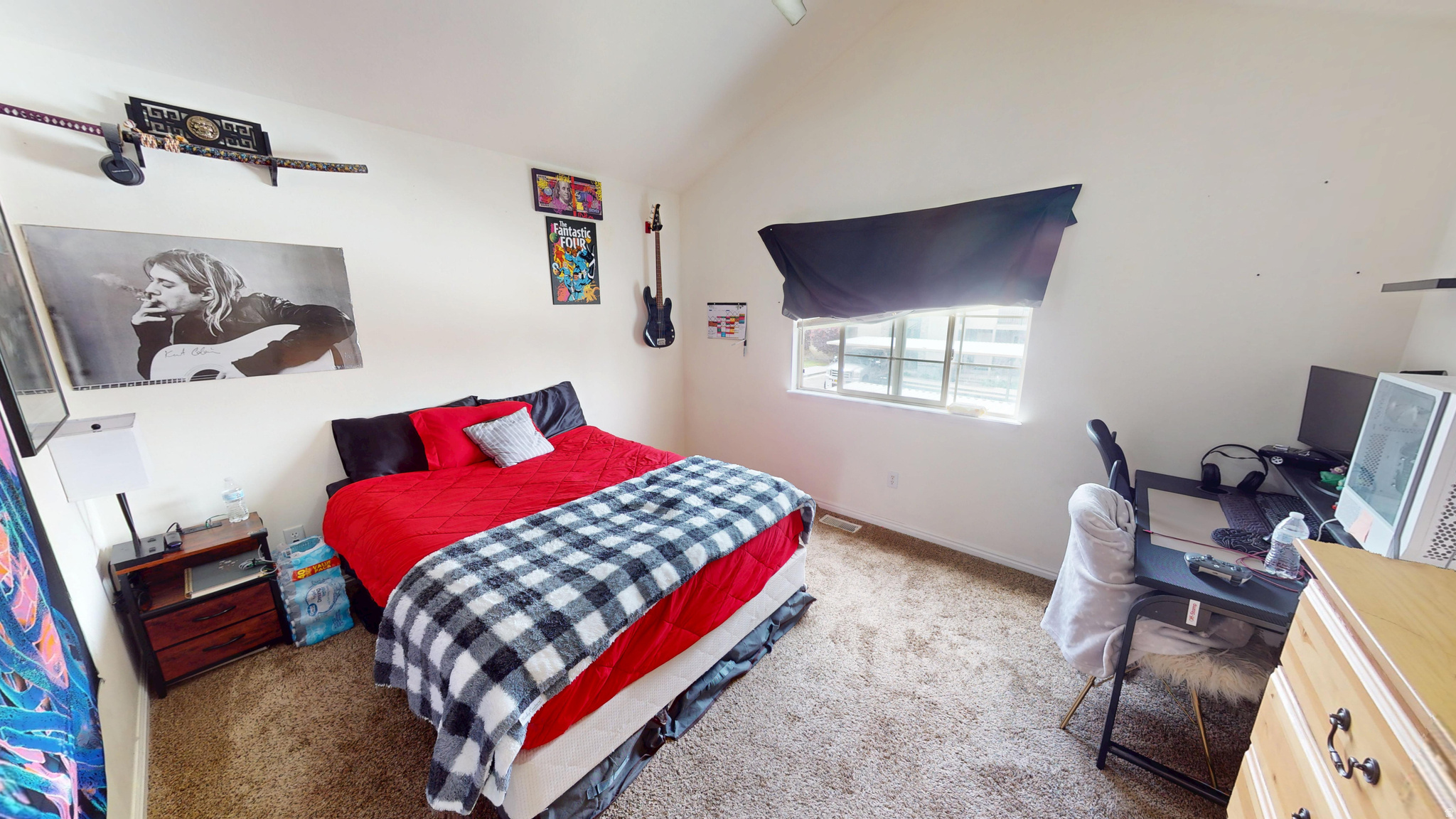 CRESCENT COURT - Residential