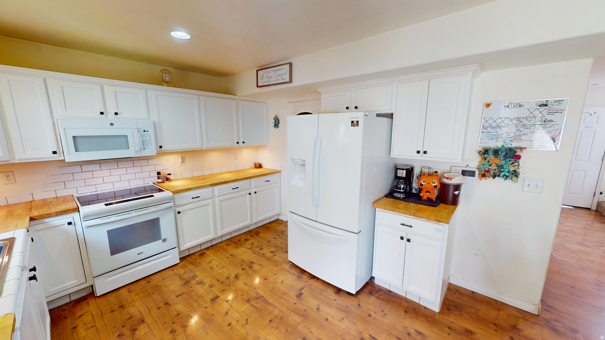 CRESCENT COURT - Residential