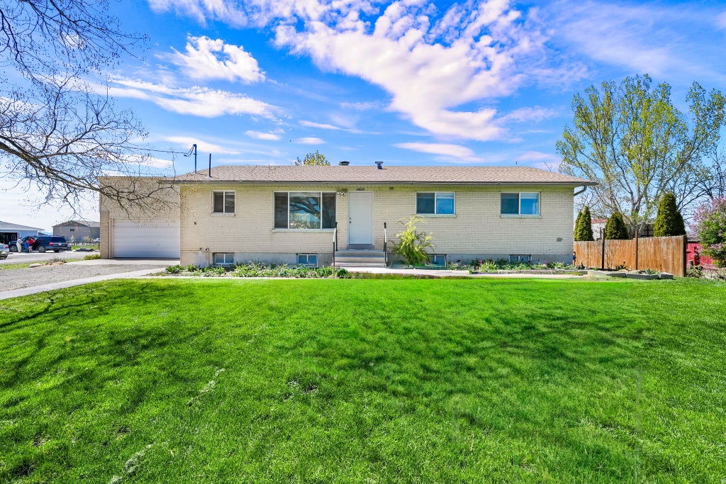 Photo of 15495 N 4400 W, Garland, UT 84312 (MLS # 2155056)