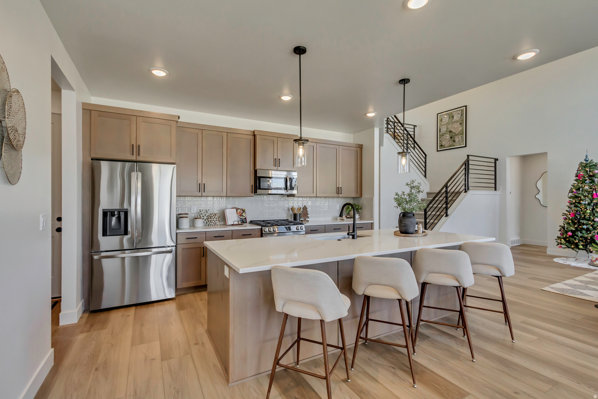 ARROWHEAD RANCH - Residential