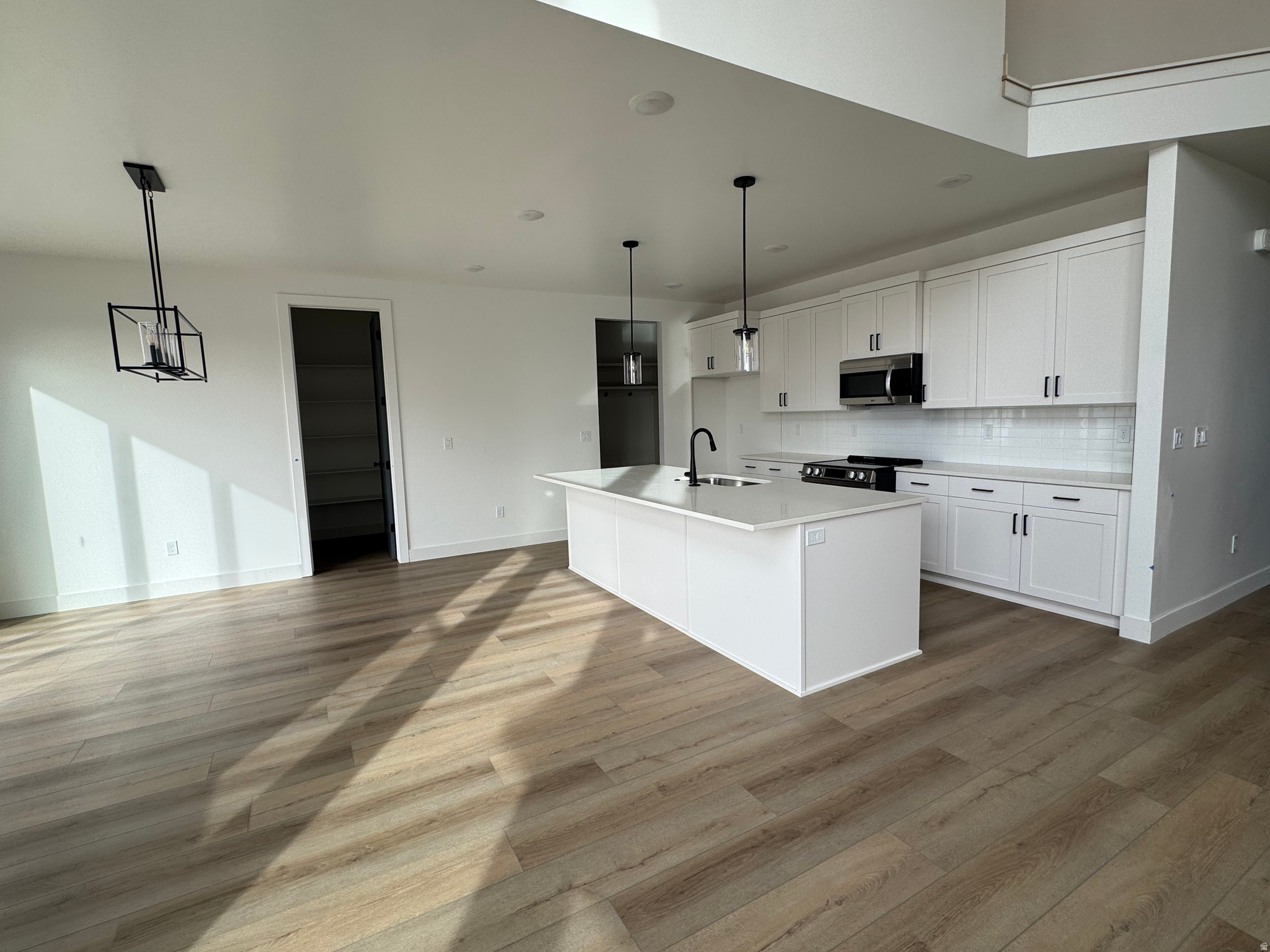 ARROWHEAD RANCH - Residential