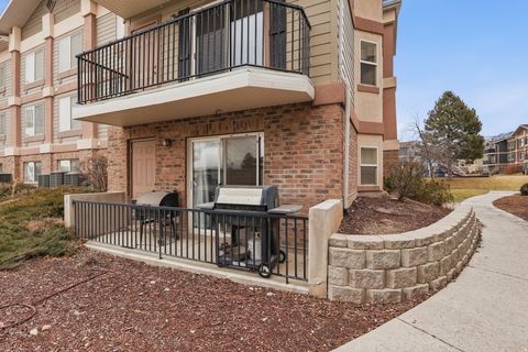Photo of 8229 S RESACA DR #D3, Sandy, UT 84070 (MLS # 2138256)