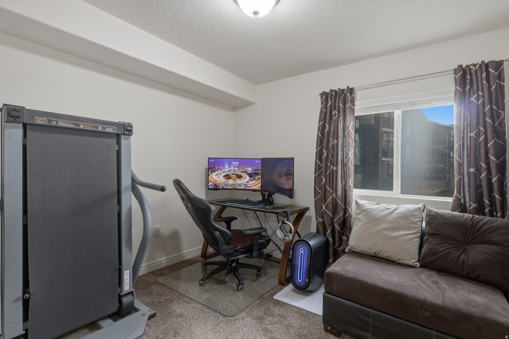 EAST TOWN VILLAGE PH 6 - Residential