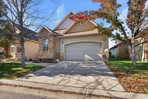 Photo of 958 E MONTANA VISTA LN, Millcreek, UT 84124 (MLS # 2120749) Photo of 958 E MONTANA VISTA LN, Millcreek, UT 84124 (MLS # 2120749)