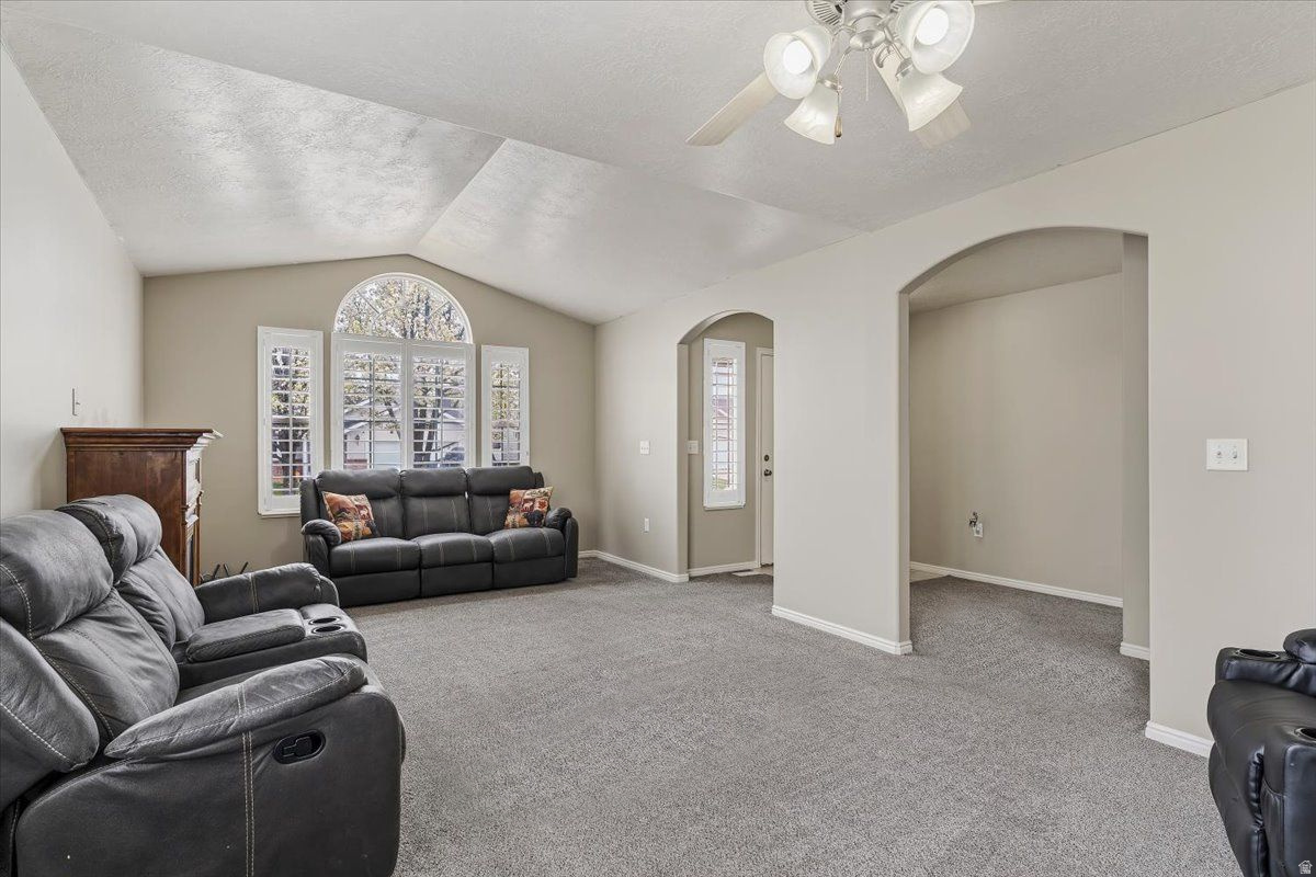 CRAIG ESTATES PH 2 - Residential