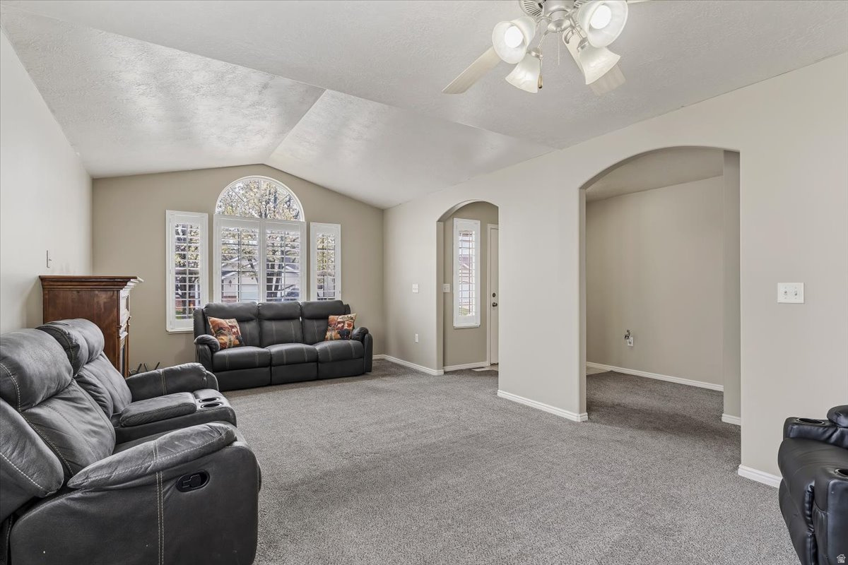 CRAIG ESTATES PH 2 - Residential