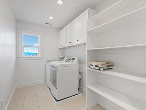 Tiny photo for 2208 E SNOW BLOSSOM WAY, Draper, UT 84020 (MLS # 2148928)