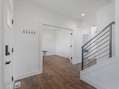 Tiny photo for 2208 E SNOW BLOSSOM WAY, Draper, UT 84020 (MLS # 2148928)