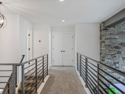 Tiny photo for 2208 E SNOW BLOSSOM WAY, Draper, UT 84020 (MLS # 2148928)