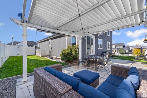 Tiny photo for 1237 S 50 E, Salem, UT 84653 (MLS # 2117526)