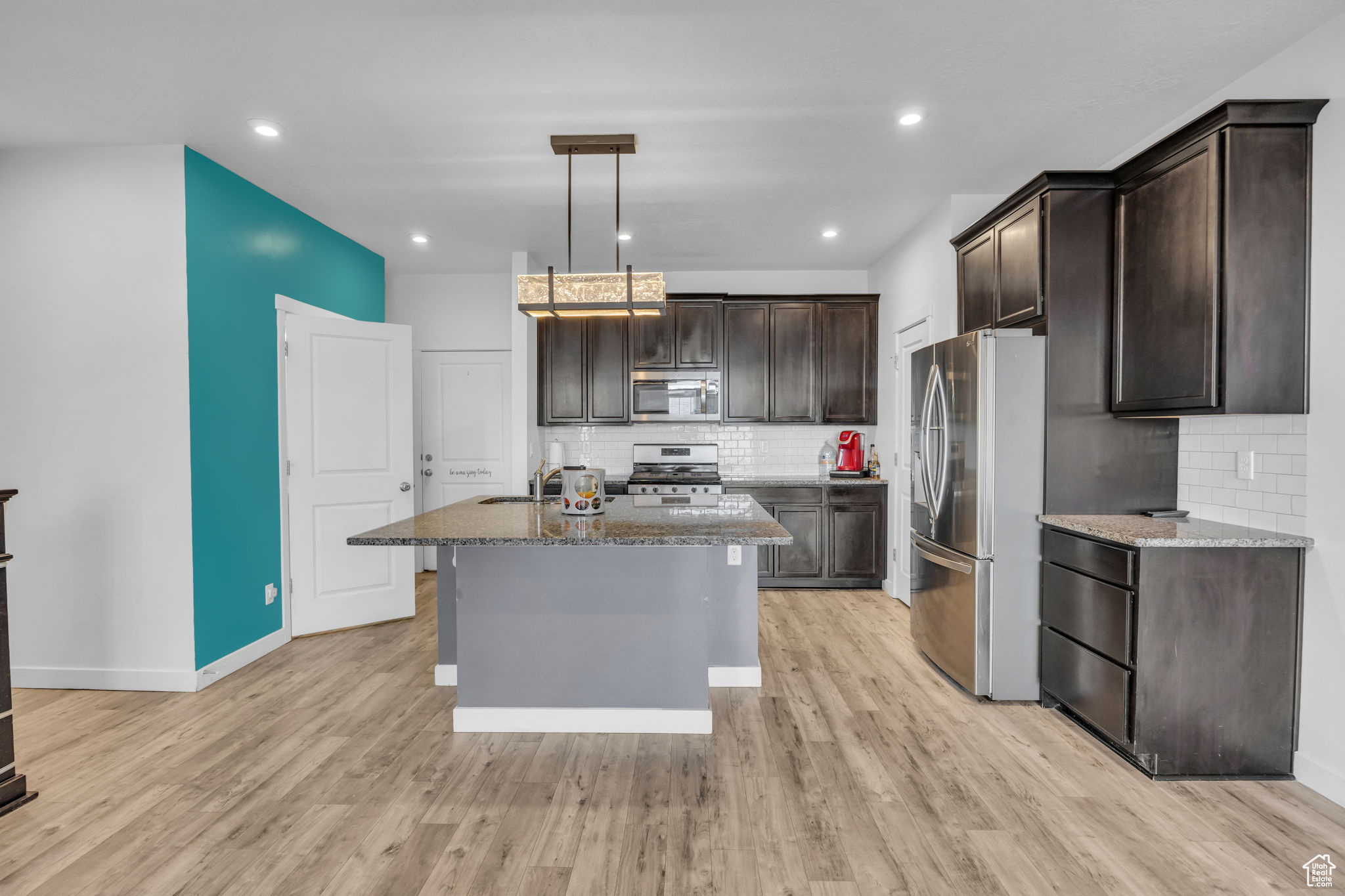 5315 S Pebble Ridge Ln, West Valley City, Utah image 12