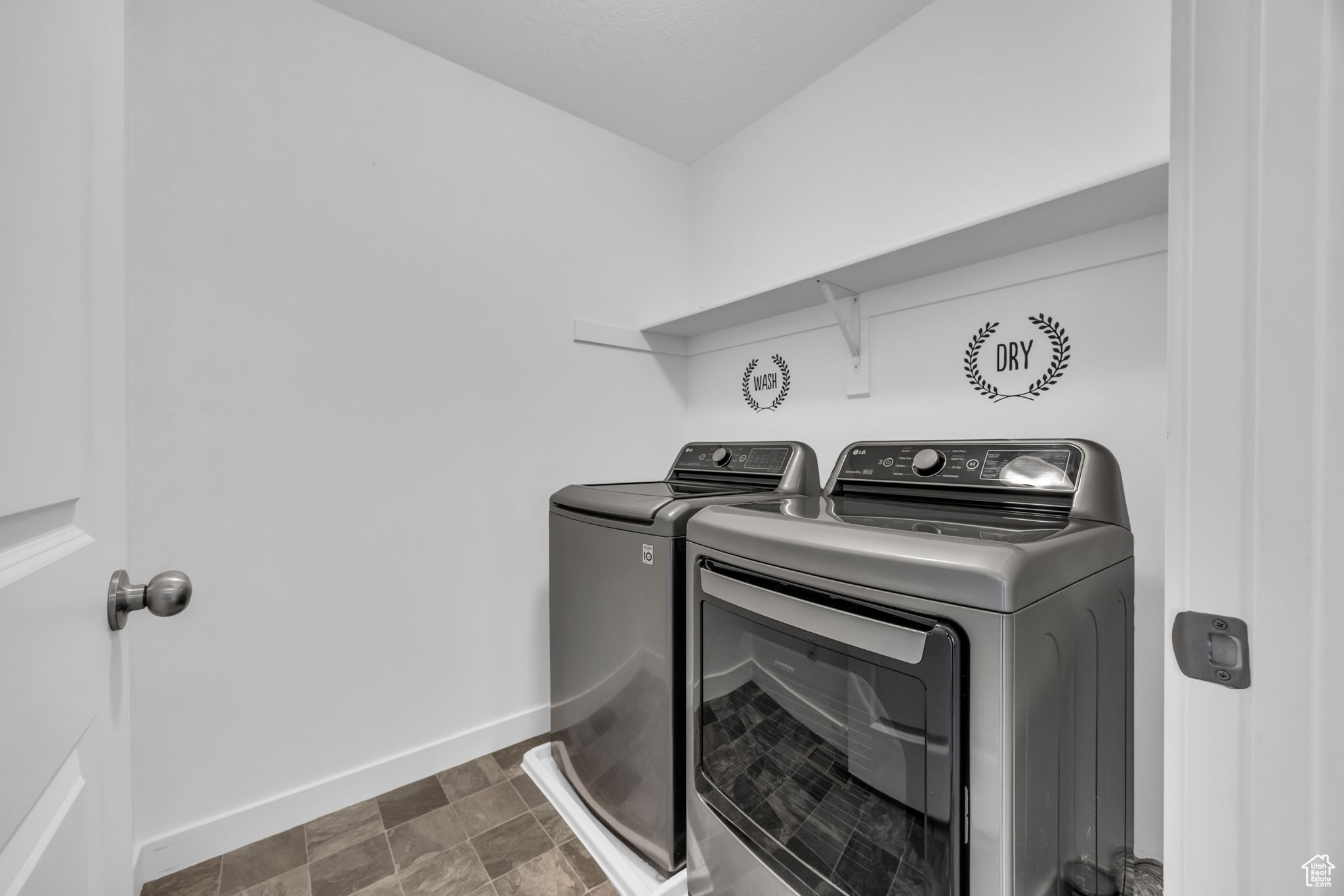 5315 S Pebble Ridge Ln, West Valley City, Utah image 27