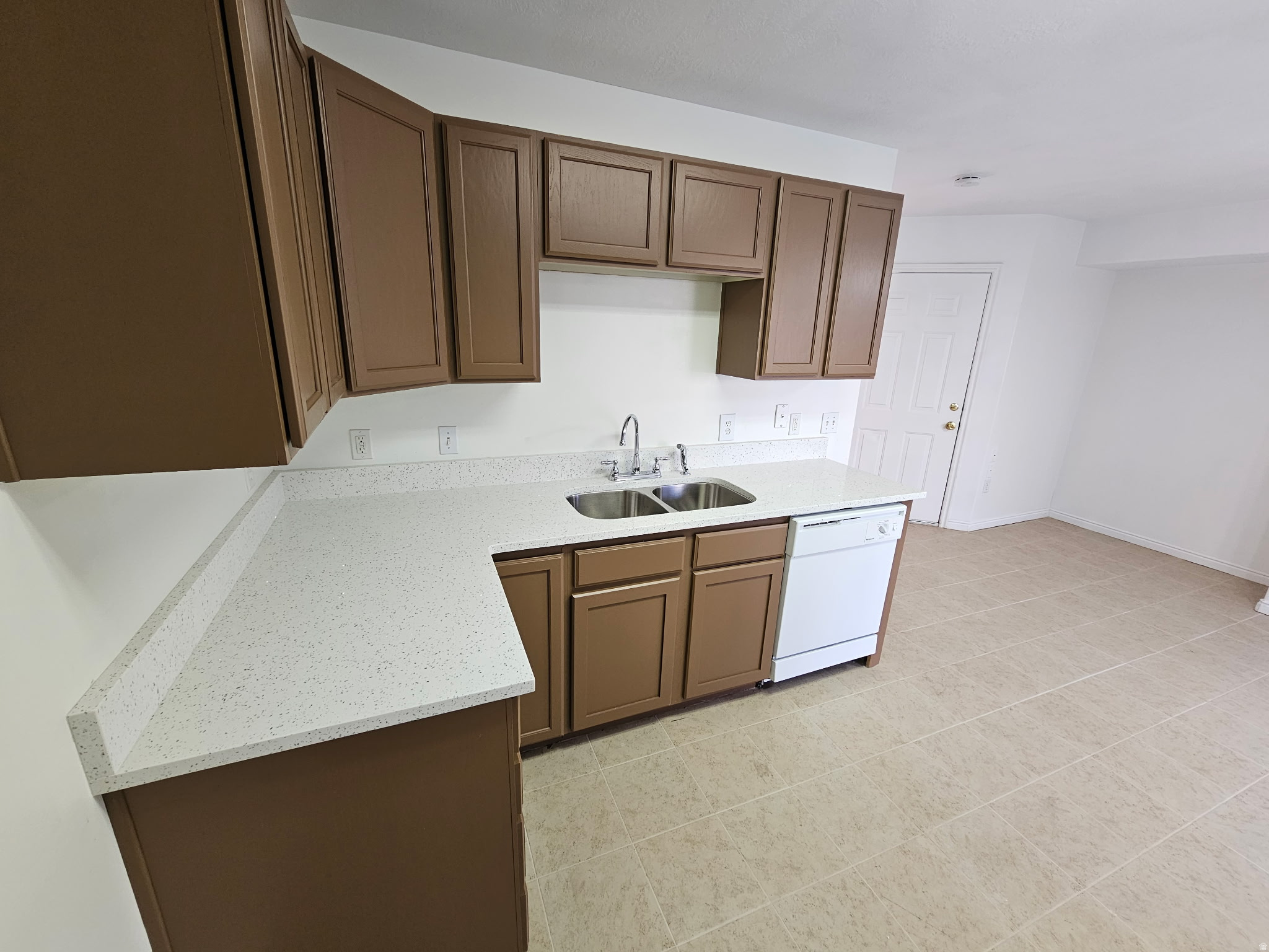 COMPASS COVE - Residential