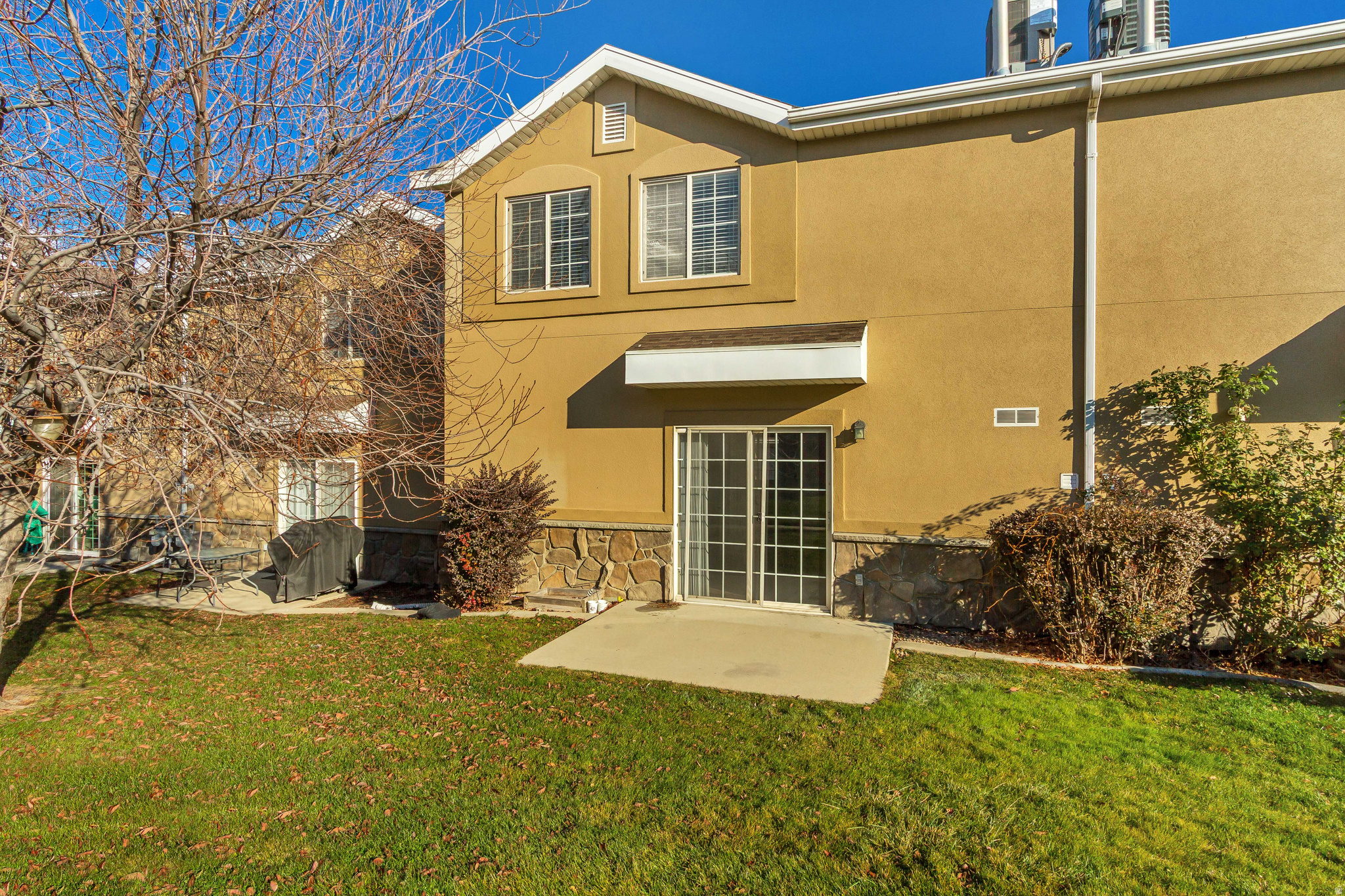 COMPASS COVE - Residential