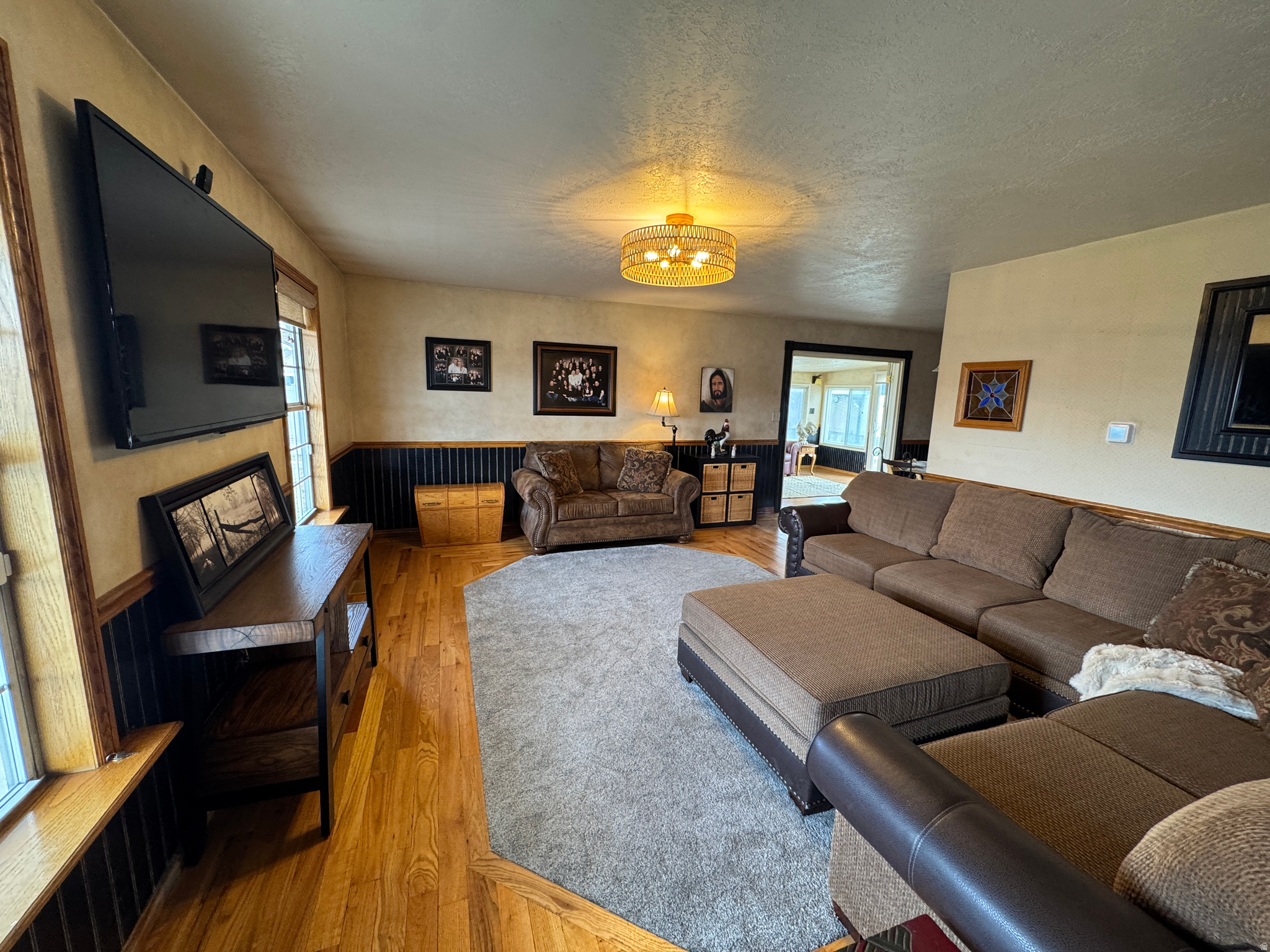 MILL VIEW - Residential