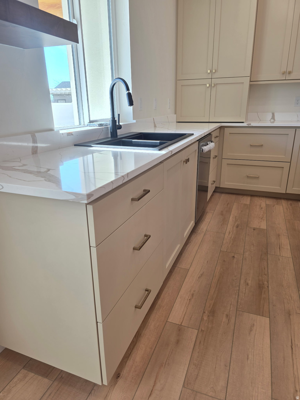 GRAYHAWK RIDGE - Residential