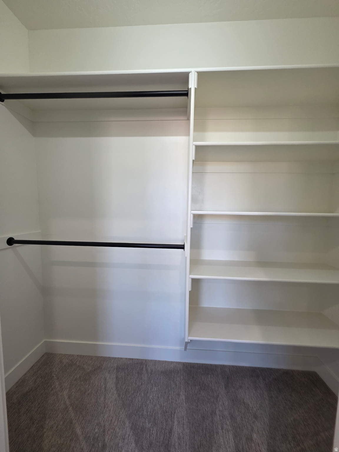 GRAYHAWK RIDGE - Residential