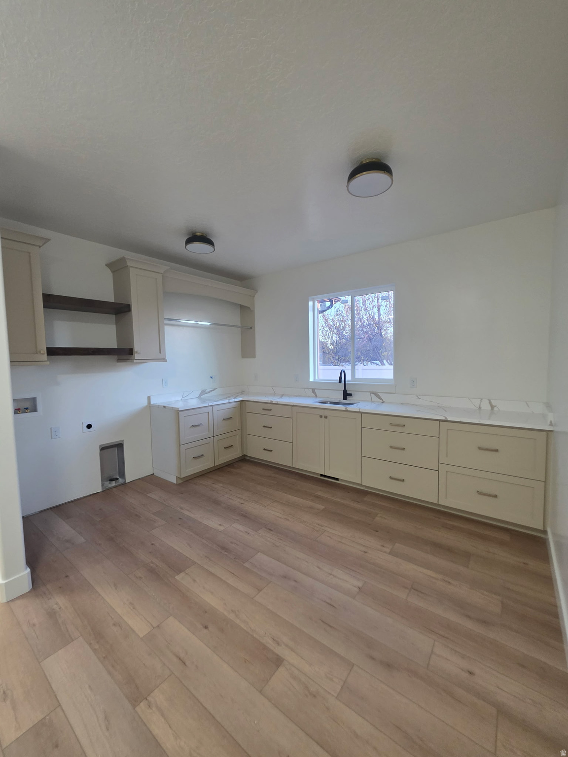 GRAYHAWK RIDGE - Residential