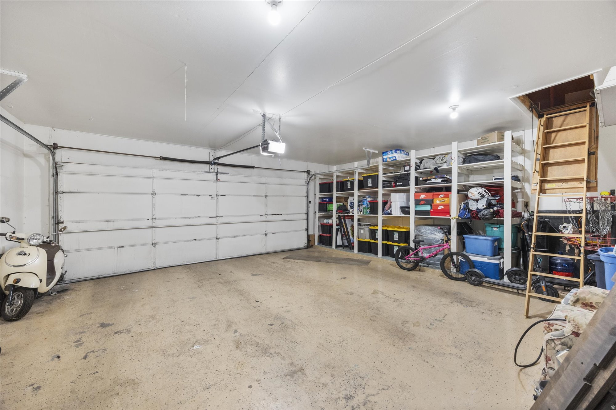 THREE FOUNTAINS - Residential