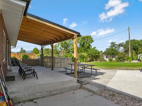 Tiny photo for 523 S MAIN St, Payson, UT 84651 (MLS # 2157893)