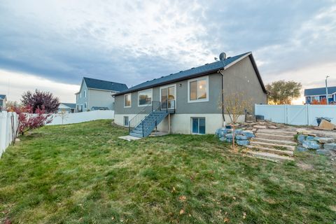 Tiny photo for 1799 S 730 W, Provo, UT 84601 (MLS # 2122100)