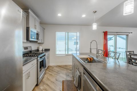 Tiny photo for 1799 S 730 W, Provo, UT 84601 (MLS # 2122100)