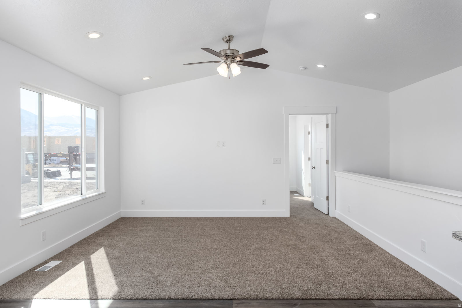 SPRINGFIELD ESTATES - Residential