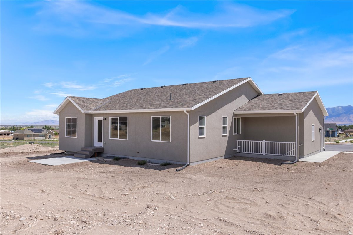 SPRINGFIELD ESTATES - Residential