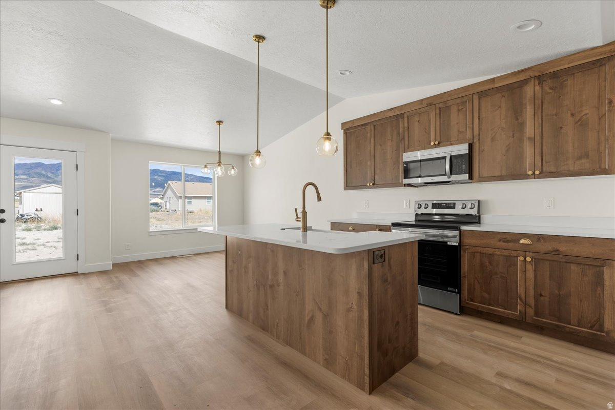 SPRINGFIELD ESTATES - Residential