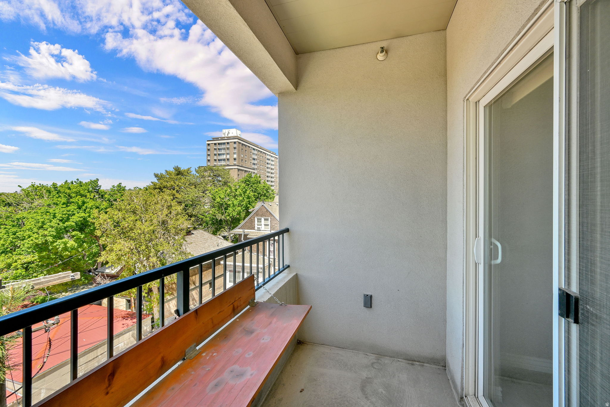 838 CONDOS - Residential