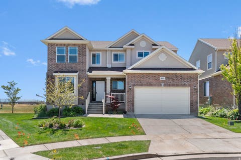 Photo of 3375 W PRINCEVILLE, Syracuse, UT 84075 (MLS # 2166691)