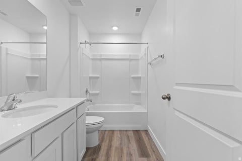 Tiny photo for 2245 S WOLVERINE WAY #2467, Washington, UT 84780 (MLS # 2183268)