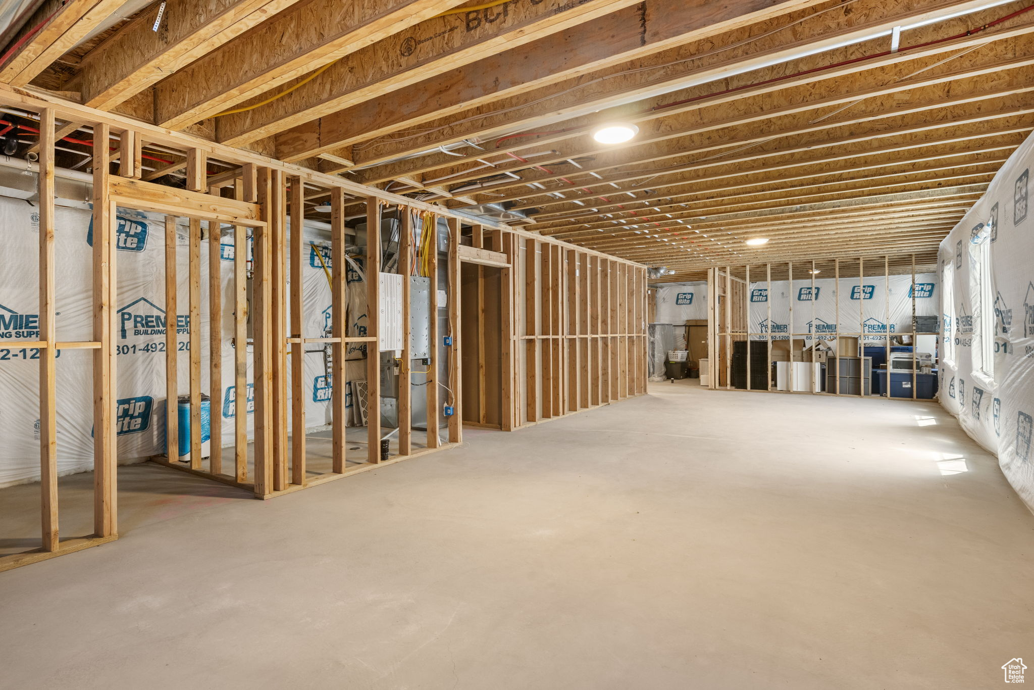 Saratoga Springs, Utah 84045, United States, 5 Bedrooms Bedrooms, ,3 BathroomsBathrooms,Residential,Active,123641