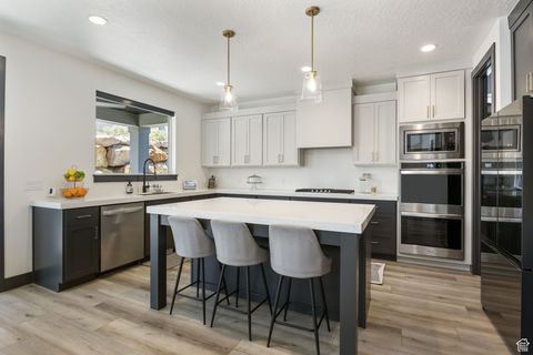 Tiny photo for 423 W RED WOLF DR, Saratoga Springs, UT 84045 (MLS # 2082494)