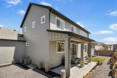 Tiny photo for 423 W RED WOLF DR, Saratoga Springs, UT 84045 (MLS # 2082494)