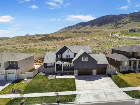 Tiny photo for 423 W RED WOLF DR, Saratoga Springs, UT 84045 (MLS # 2082494)