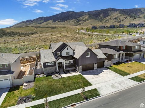 Tiny photo for 423 W RED WOLF DR, Saratoga Springs, UT 84045 (MLS # 2082494)