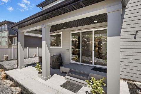 Tiny photo for 423 W RED WOLF DR, Saratoga Springs, UT 84045 (MLS # 2082494)