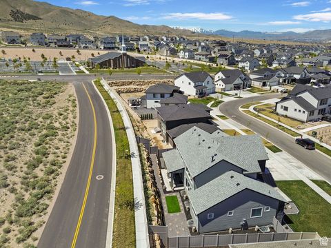 Tiny photo for 423 W RED WOLF DR, Saratoga Springs, UT 84045 (MLS # 2082494)
