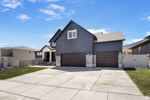 Tiny photo for 423 W RED WOLF DR, Saratoga Springs, UT 84045 (MLS # 2082494)
