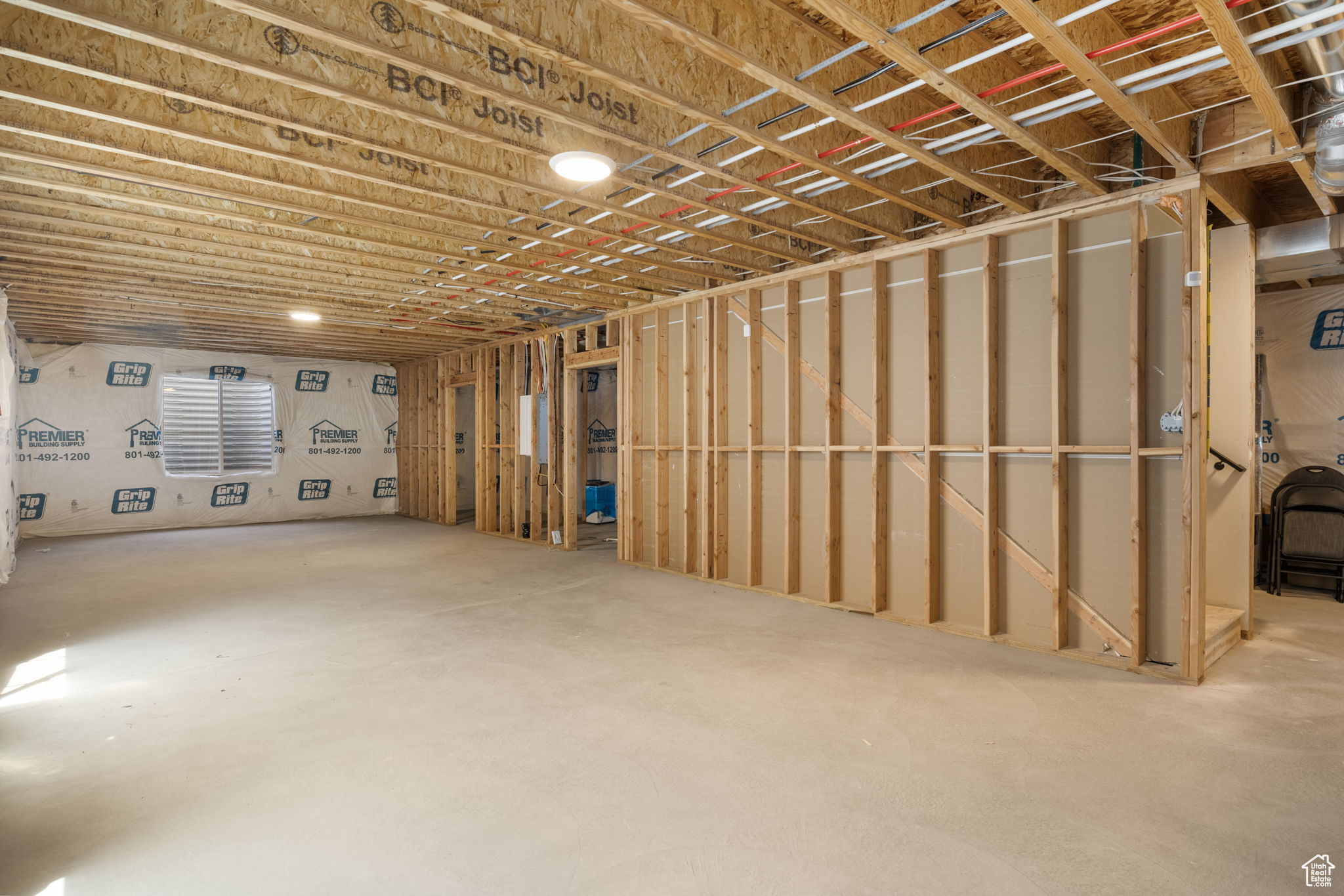 Saratoga Springs, Utah 84045, United States, 5 Bedrooms Bedrooms, ,3 BathroomsBathrooms,Residential,Active,123641