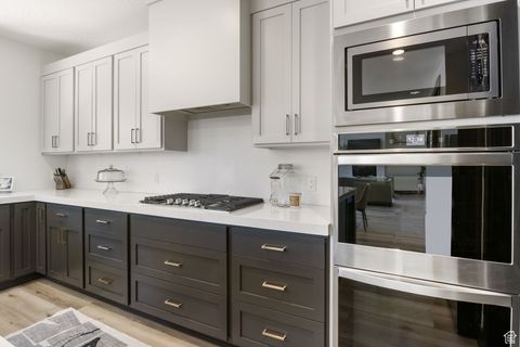 Tiny photo for 423 W RED WOLF DR, Saratoga Springs, UT 84045 (MLS # 2082494)