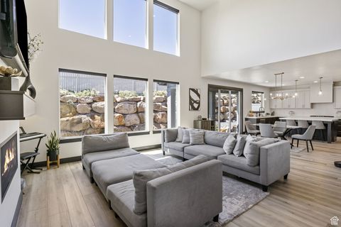 Tiny photo for 423 W RED WOLF DR, Saratoga Springs, UT 84045 (MLS # 2082494)