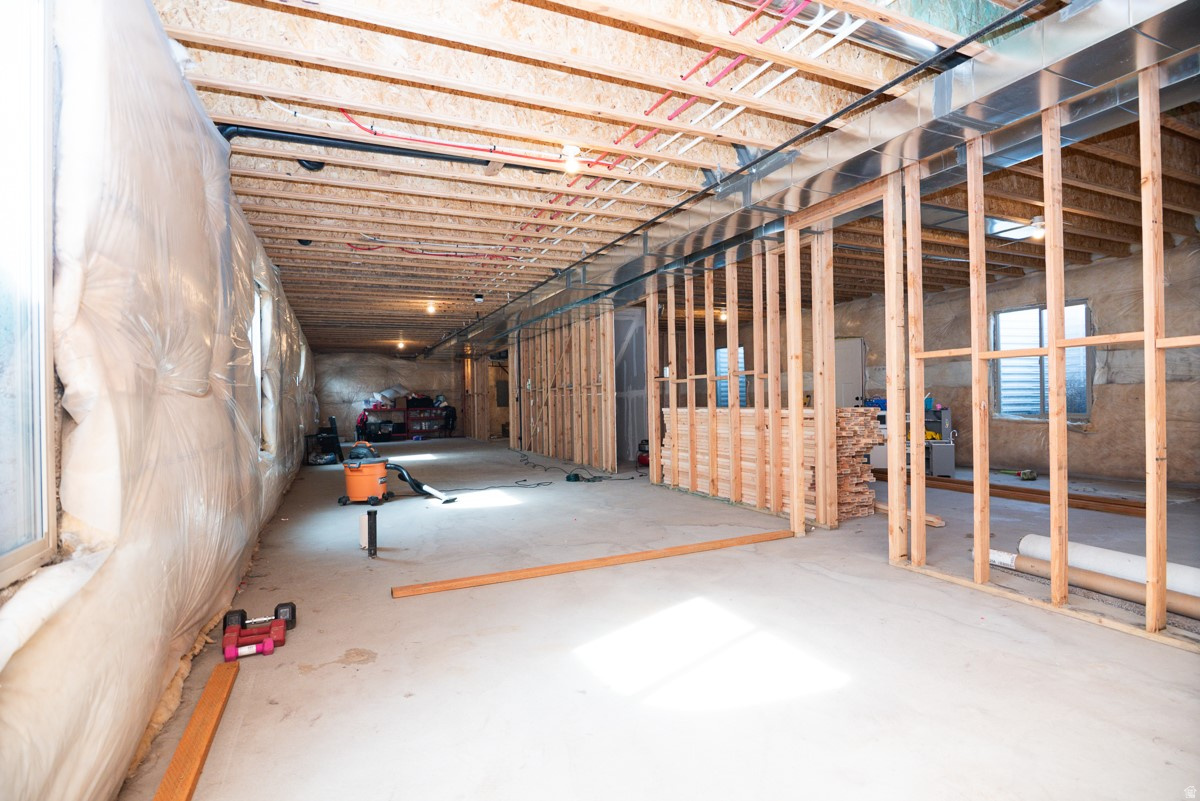 WILLOW FIELDS - Residential